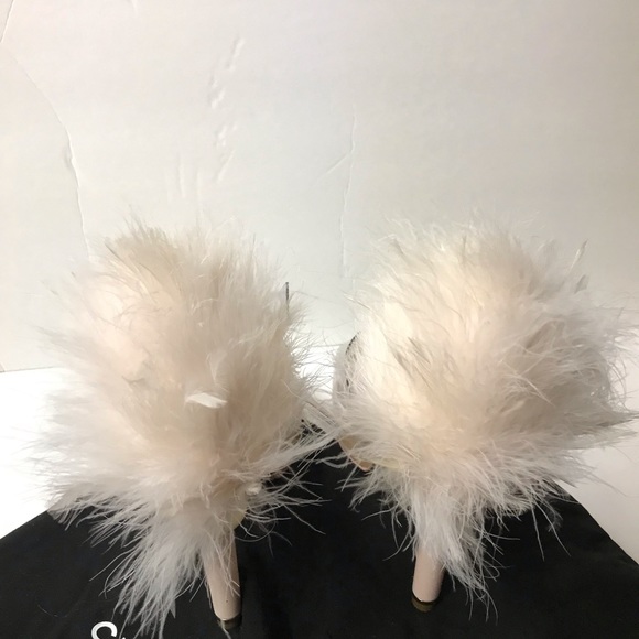 SOLD Chanel Pink feather cream heels boudoir shoes 9 - Picture 4 of 9